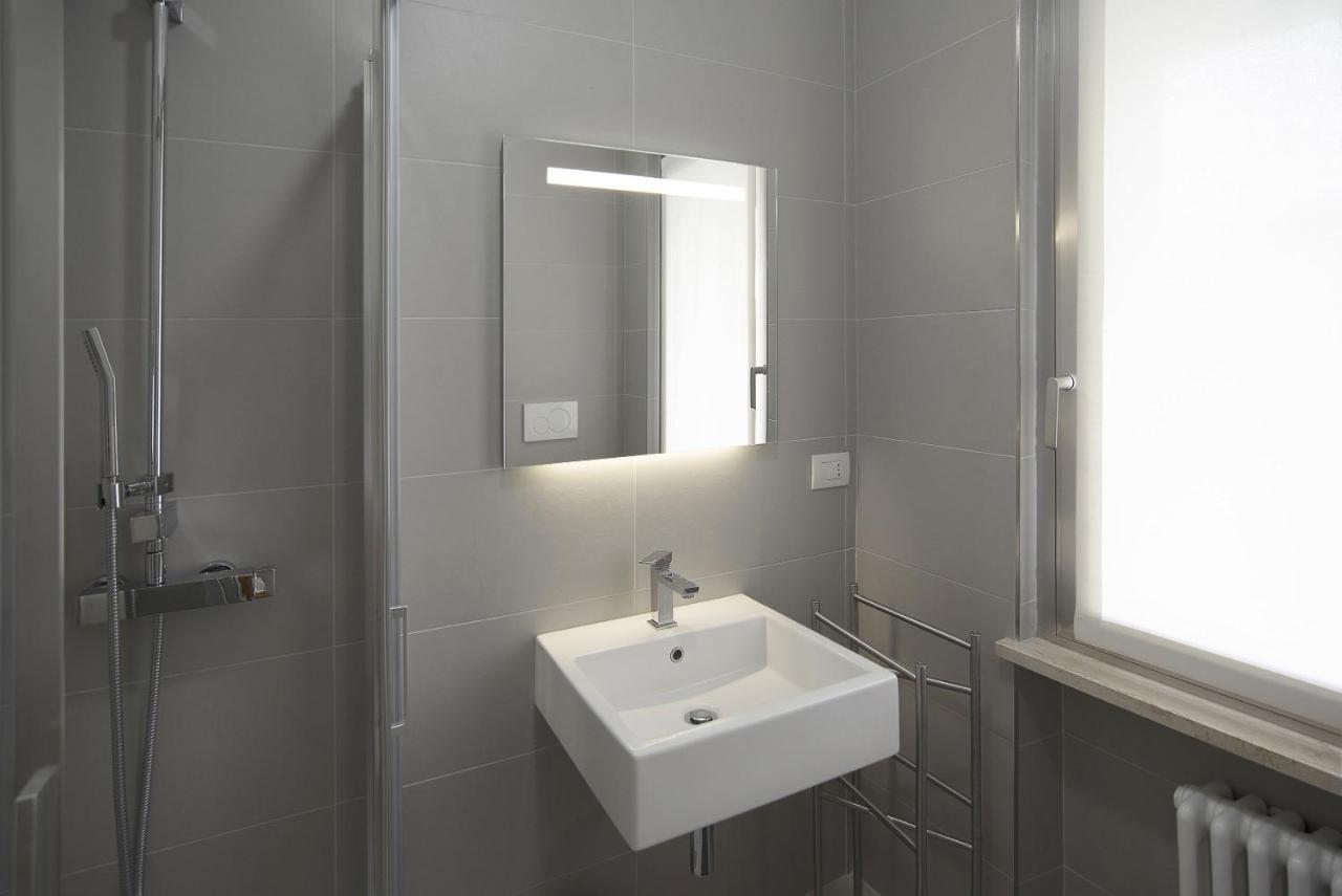 Ferienwohnung Baseventuno 4 Bilocale Sirmione Exterior foto
